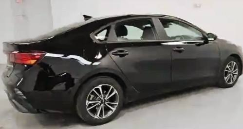 كيا فورتي 2024 
Mi 3400
قطعتين تبديل وباب عل بارد 
دخول جديد حره بلا لوحات 
نقل ملكيه جميع محافظات 
للاستفسار ***********واتساب واتصال
