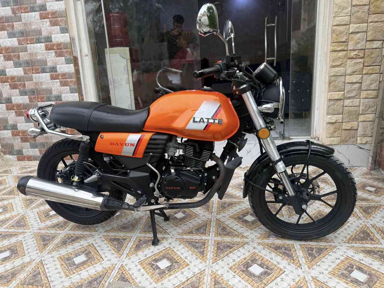 سلام عليكم دايوان لأتي موديل 2022 رقم ديالى تحويل ثاني يوم لوحات وسنويه الدراجه كفاله عامه مكاني ديالى بعقوبه تحرير غير متواجد على النت فقط على الرصيد  ‭٠٧٧٢ ٢٠٥ ٢٢٦٥‬ أحمد الحلاق السعر خاص
