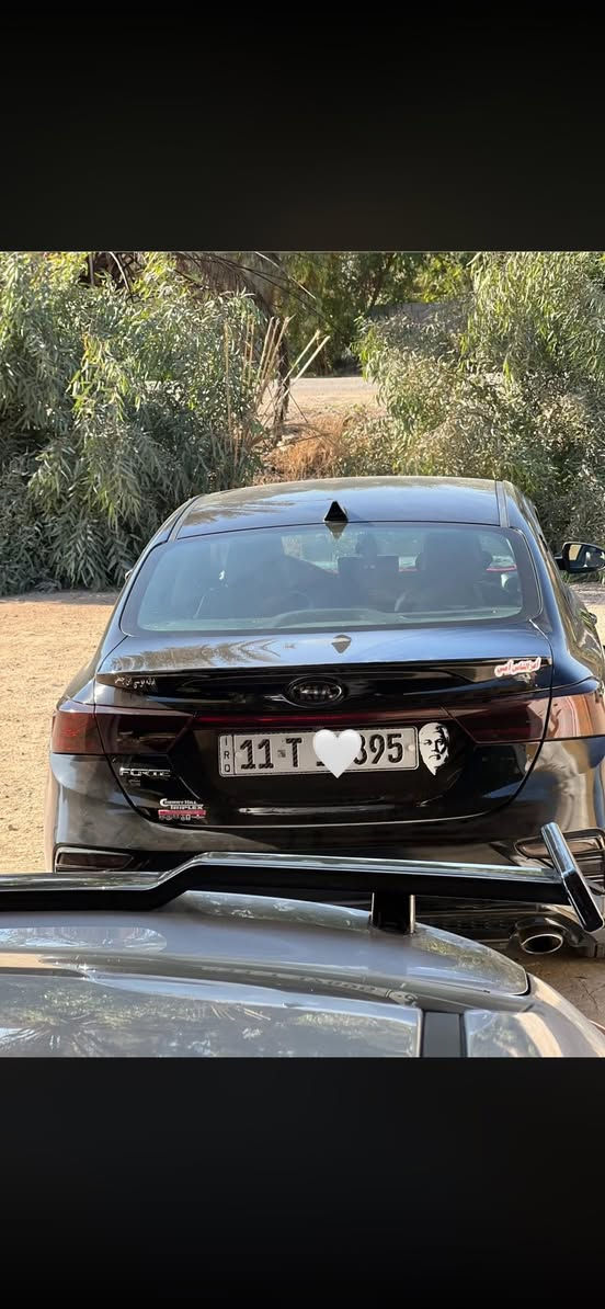 سلام عليكم ورحمة الله وبركاته سيارة فورتي 19وارد امريكي فول مواصفات عده بصمه وفتحه شاشه كبيره قياده ذاتيه 3انضمه رادارات امامي وخلفي كير اي اتي رقم بغداد جديد سنويه جديده وهزه بسمي حادثها موضح بالصور فقط بامريكا فقط بيهاا كازكيت المكان بغداد حي العامل هاذه رقمي *********** هاذه ع رصيد وتساب *********** بي وتساب
