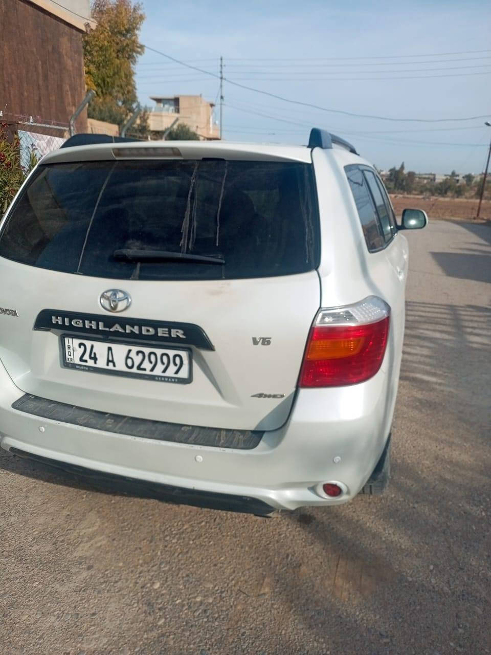 للبيع هايلاندر  موديل2008 السياره  راقم دهوك 
*********** 
***********
