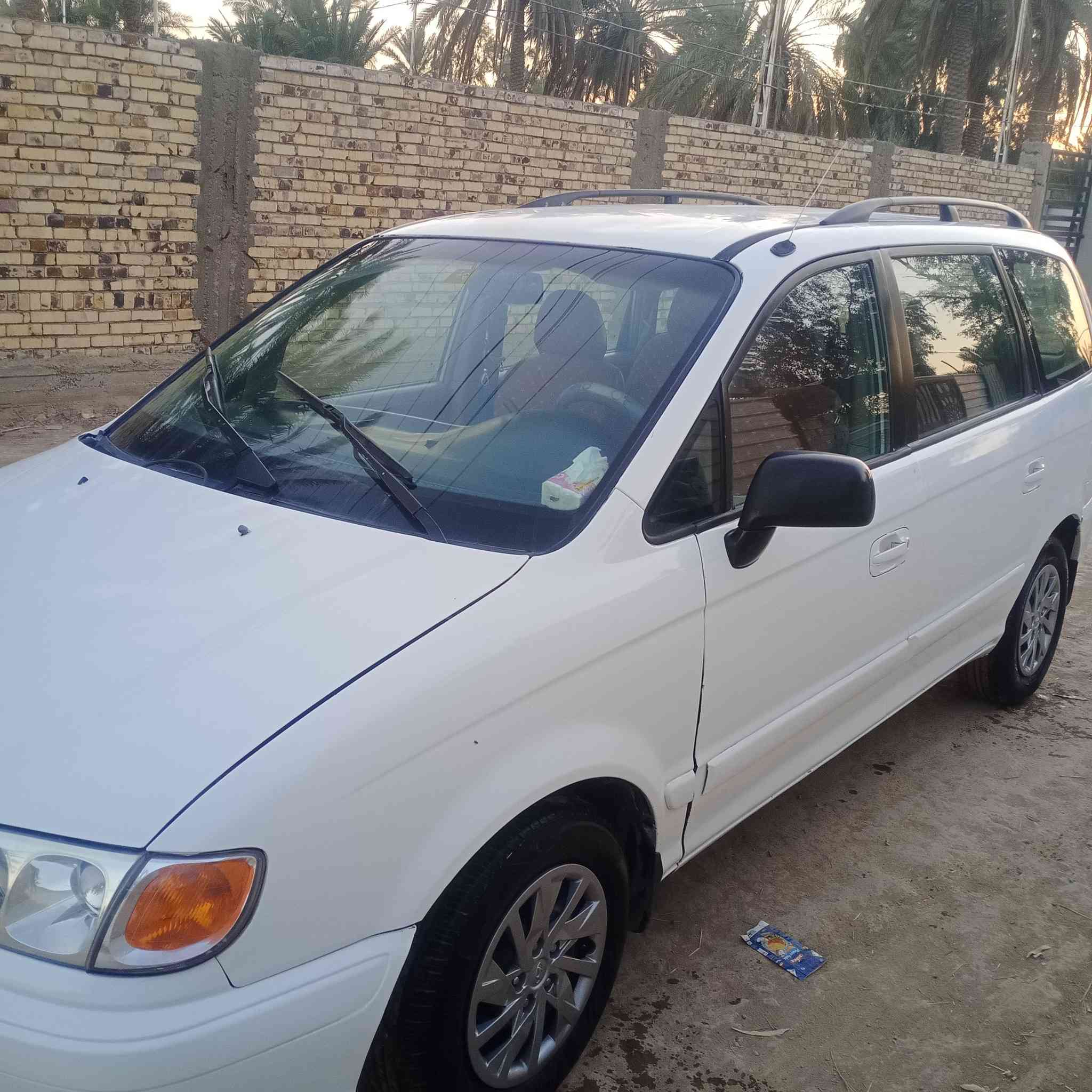 السلام عليكم   هونداي تراجيت 2006  رقم النجف  بسمي  سنويه 2030  السيارة بيه ضربه خفيفه  بالجاملغ لايسر  ونفسه ما مبدل  مصبوغه  جماليه  فقط وتجي وتشوف وتدلل سعر 75  وبيه مجال قليل/  ***********
