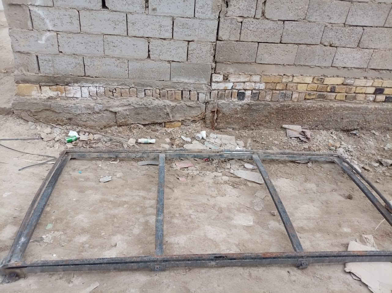 السلام عليكم غراض مال بريجو للبيع الرقم ***********2وبي واتساب
