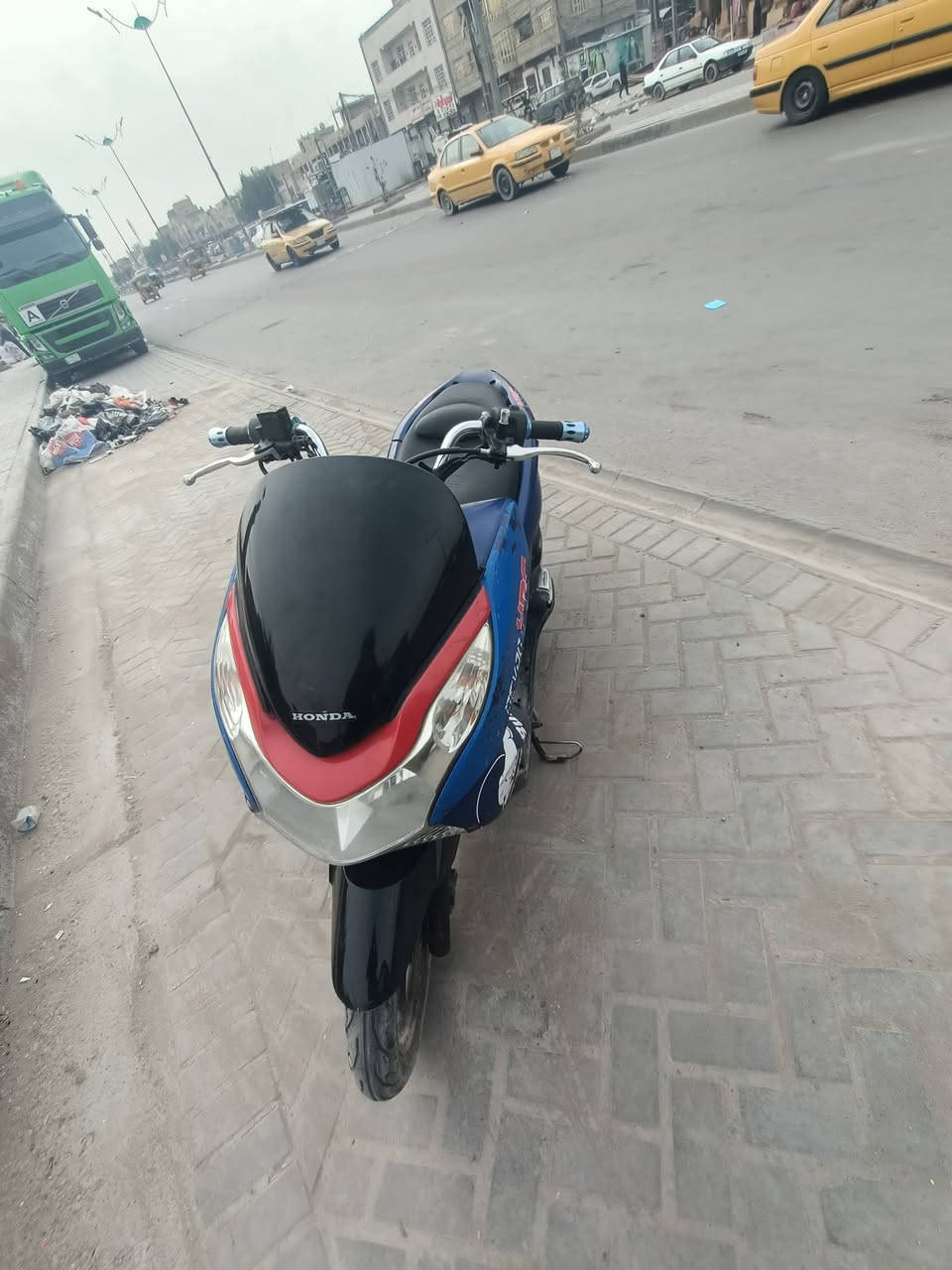 بي سي إكس جيل الاول مكينه خير من الله كهربايات
كله شغال قفل ستيرن قفل جنطه زنون شلعه معدل 
الابالك بس عوزهه ترتيب كفرات بصيطه مكاني 
مدينه الصدر بلفلاح السعر 725 وبيهه مجال حك جيه 
‏‪0772 902 8330‬‏
