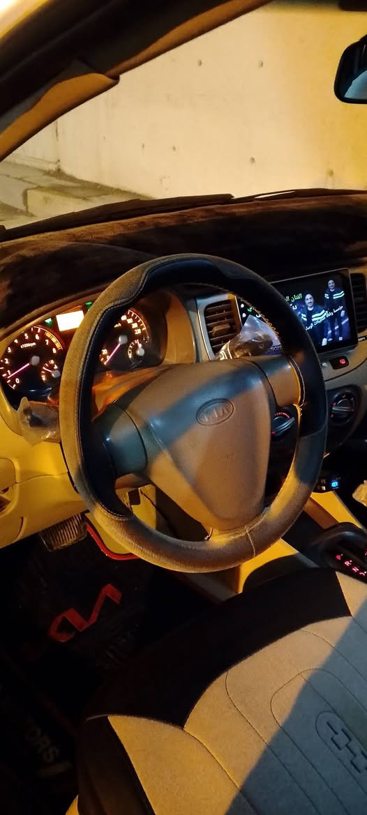 كيا ريو 2012
محرك 16
بيها صبغ هلال جاملغ خلفي ودائرة بالبوند كلها كود واحد
رقم اربيل جديد سيارة جاهزة ما بيها اي نقص 
 كهربائيات كير مكينة شواصي كلها شرط
مكان السيارة موصل الايمن 
السعر 108
للتفاصيل ***********
