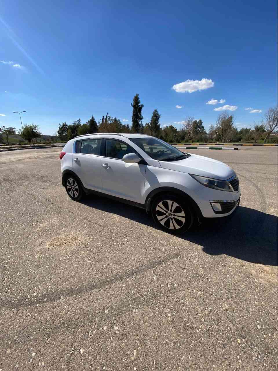 کیای سپۆرتاج 2011 گێرو مەکینە کەپس سەیارەیەکی تا بڵێی پاکە هیچی پێوە نیە سعرەکەشی ١٤٥ معامەلەشی تێدایە  شوێن سەرقەڵا.بۆ زانیاری زیاتر پەیوەندی بەم ژمارەوە  بکەن *********** كيفري, ديالى
