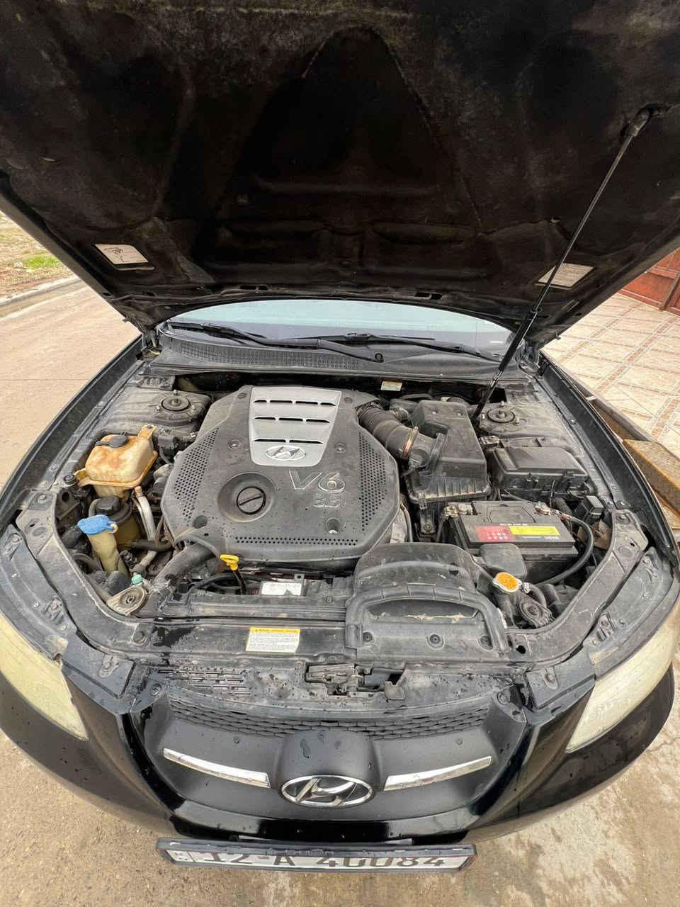 السلام عليكم سوناتا للبيع وارد أمريكي نظافه خير من الله رقم دولي موديل 2007 السعر 95 وبيها مجال للطيبين موصل ناحية زمار رقم مبايل ***********
