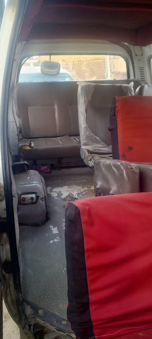 السلام عليكم سيارة فتون موديل سيارة موصليه مكينه وكير وكسن بل كرتون كله جديد مكان  رقم ‏‪***********‬‏
