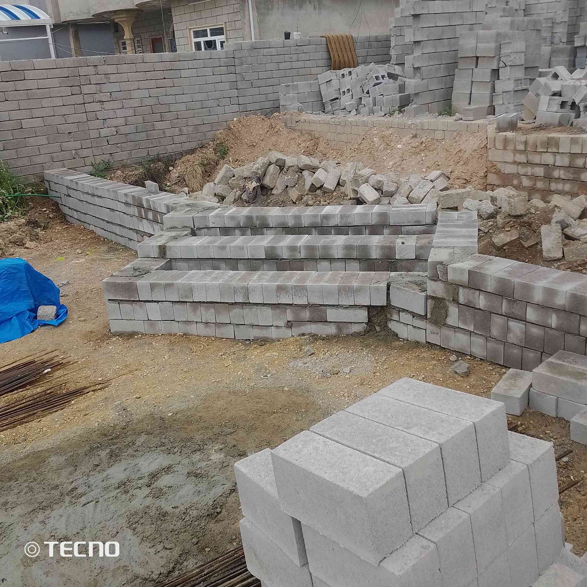 سلام عليكم بناء تسليم مهندس نشتغل بل الف او بليوميه ***********اسيا ***********
