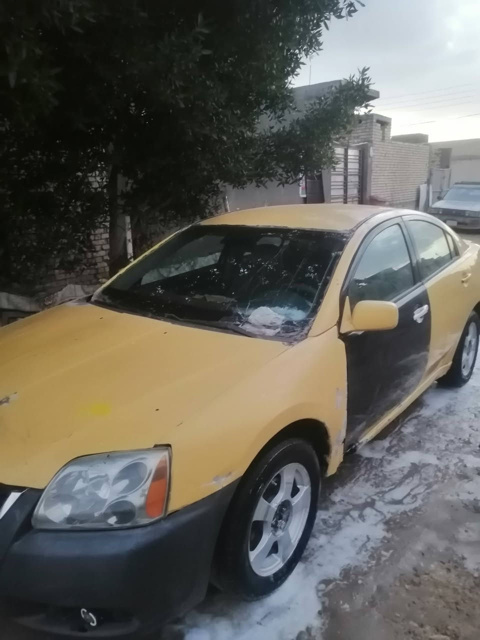 متسوبيشي كالنت. 2009 محور كامري سعر 25وبيها مجال تحويل ثاني يوم. سنويه. جديده بس ارقام. مامستلم *********** مكاني ناصريه
