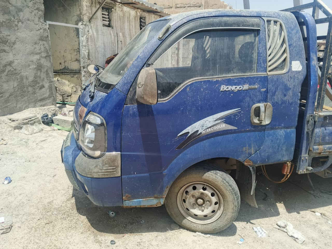 كيا بنكو 2005 محرك 2700 مكفوله من ضربه وصبغ السعر 60 وبيها مجال
***********
