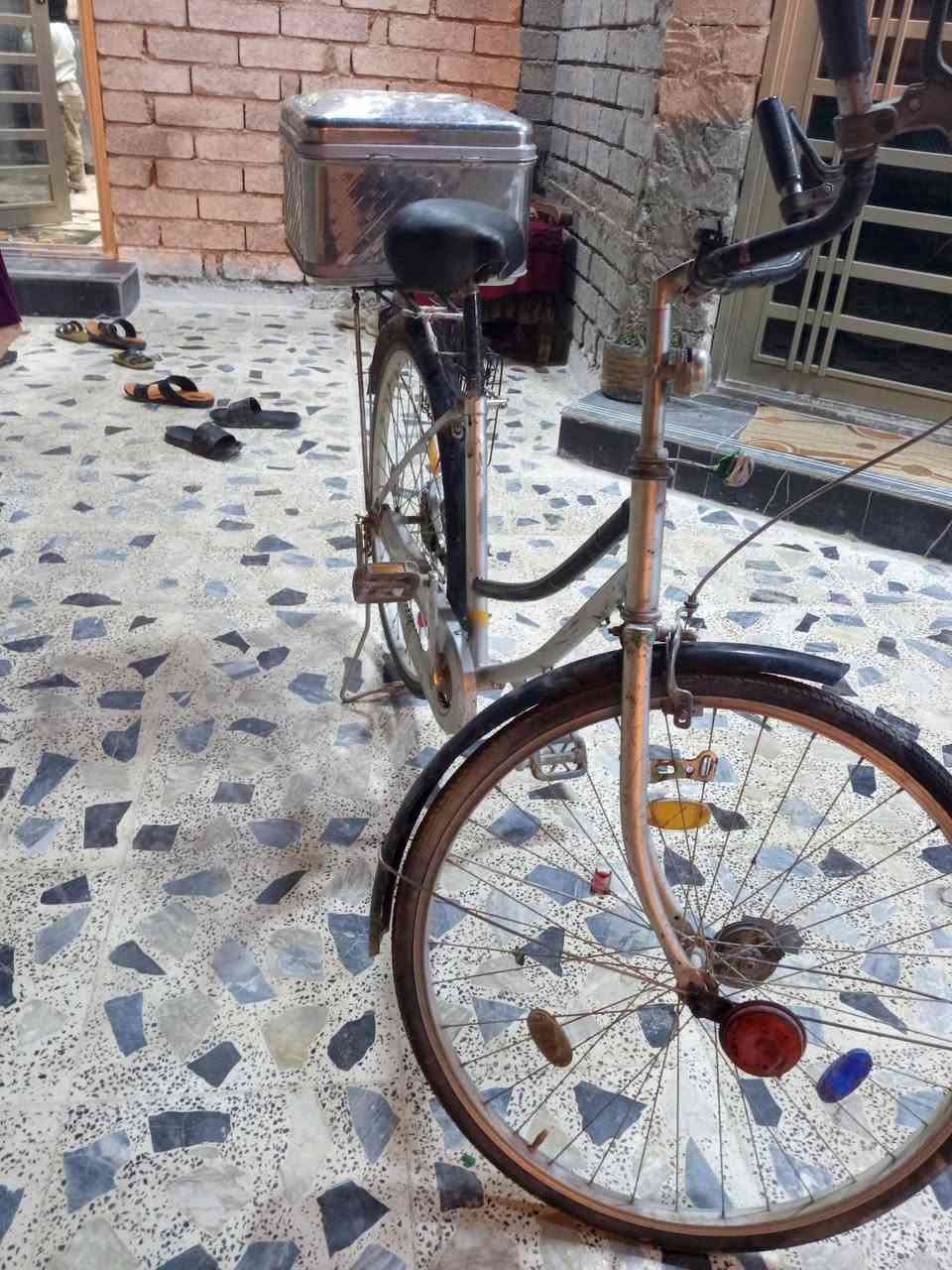 السلام عليكم  باسكل للبيع السعر 75 $وبي مجال المكان سامراء التواصل على هذا الرقم  *********** انور الشلال
