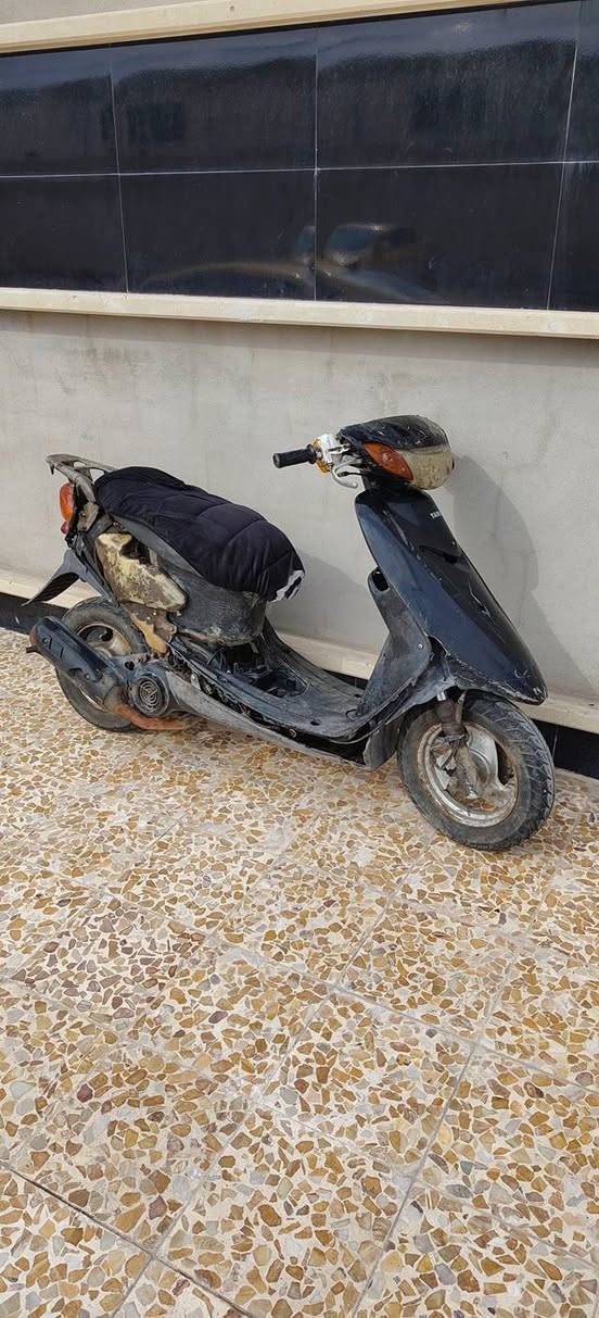 ماطور فرخ لكزز مال روحه وجيا شغال نص هندر يشتغل
***********
***********
