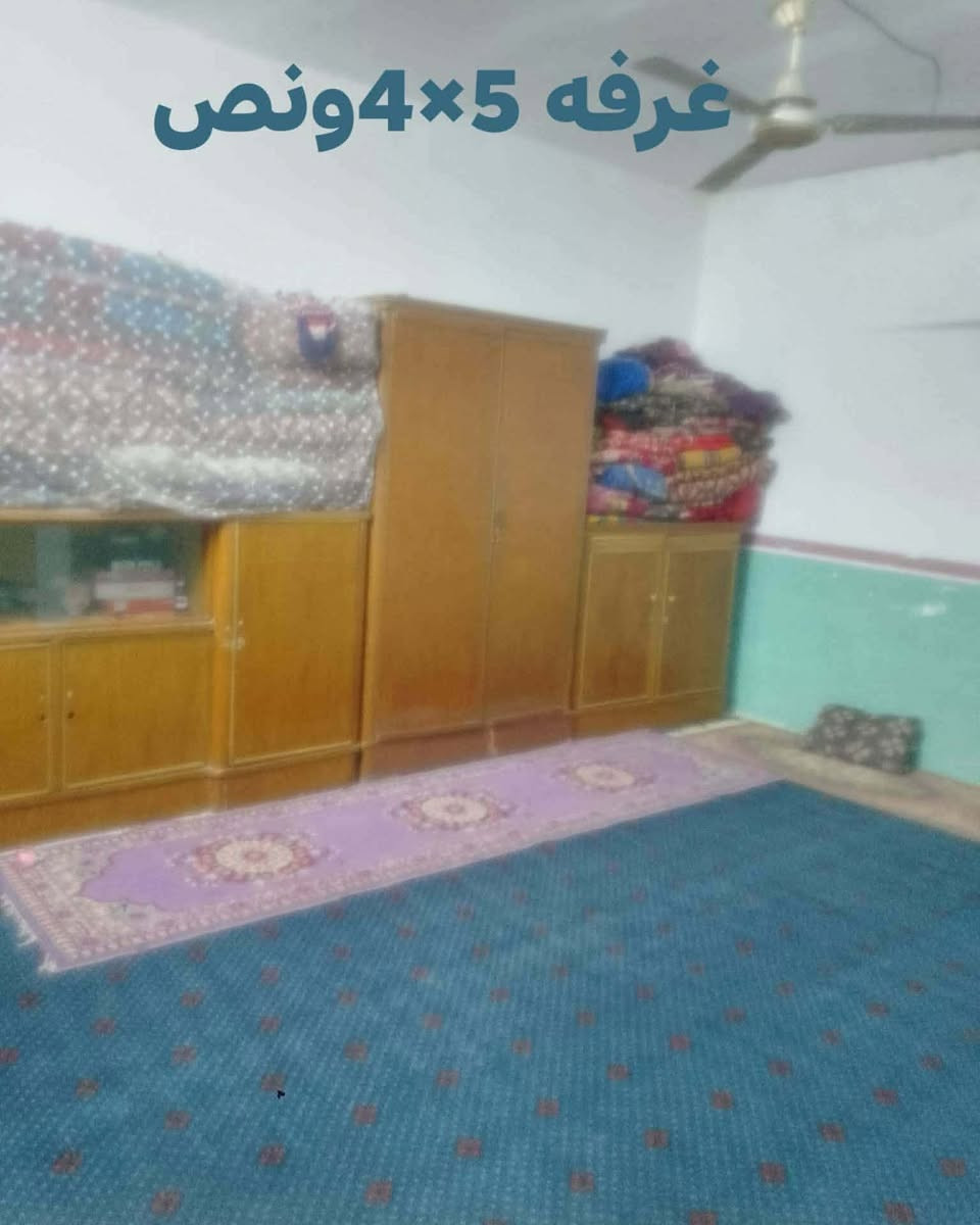 يعلن مكتب حسن دوش للوساطة العقارية 
الكائن في النجف الأشرف 
مجمع بيتي الاول مقابل الاميرات الثانيه 
عن بيع دار سكني(( زراعي ))عامود 136 طريق ياعلي 

مساحه 100متر غرفه فوك وجوه وتشاريف كامله صاله مطبخ استقبال حمامات خارجيه الارضيه بورسلين بناء بلوك وعكاده طابوك الاساس تجعيب طابوك متوفر ماء كهرباء مولد الشوارع تبليط سوق مدارس كلشي متوفر ومرقم من قبل البلديه ومعاملته كامله . السعر 27وبي مجال
الاستفسار اتصل 
***********
*********** 

ويعلن عن دار زراعي اخر أيضآ المساحة ١٠٠متر
100متر غرفه وصاله ومطبخ وحمام داخلي وخارجي متوفر ماء كهرباء مولد الشوارع تبليط سوق مدارس كلشي متوفر ومرقم من قبل البلديه ومعاملته كامله  وبسعر 23وبي مجال
الاستفسار اتصل 
***********
***********
