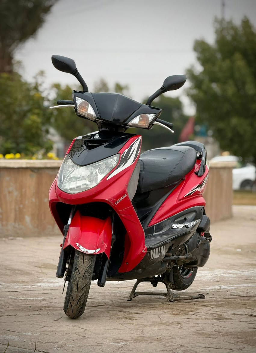 سلام عليكم✋سكنس فحل ياباني قبق نفخ استان حساس خطين 🛵دراجه رمبه مكفوله كفاله عامه الدراج مكينه برغي ممفتوح جيب وياك فيتر👨‍🔧مصوره المكينه بل منشور نوزل الدراجه شلعه معدل دشبول شغال كهربايات كلهه شغاله الدراجه مابيهه شي تجاري كلهه بلاديه مكان بغداد البياع السعر 850 بيهه مجال حك الجيه لااكثر📞 ***********
