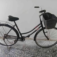 بايسكل بناتي حجم ٢٧ السعر ٥٠ للاستفسار مراسله او الاتصال 07715731221