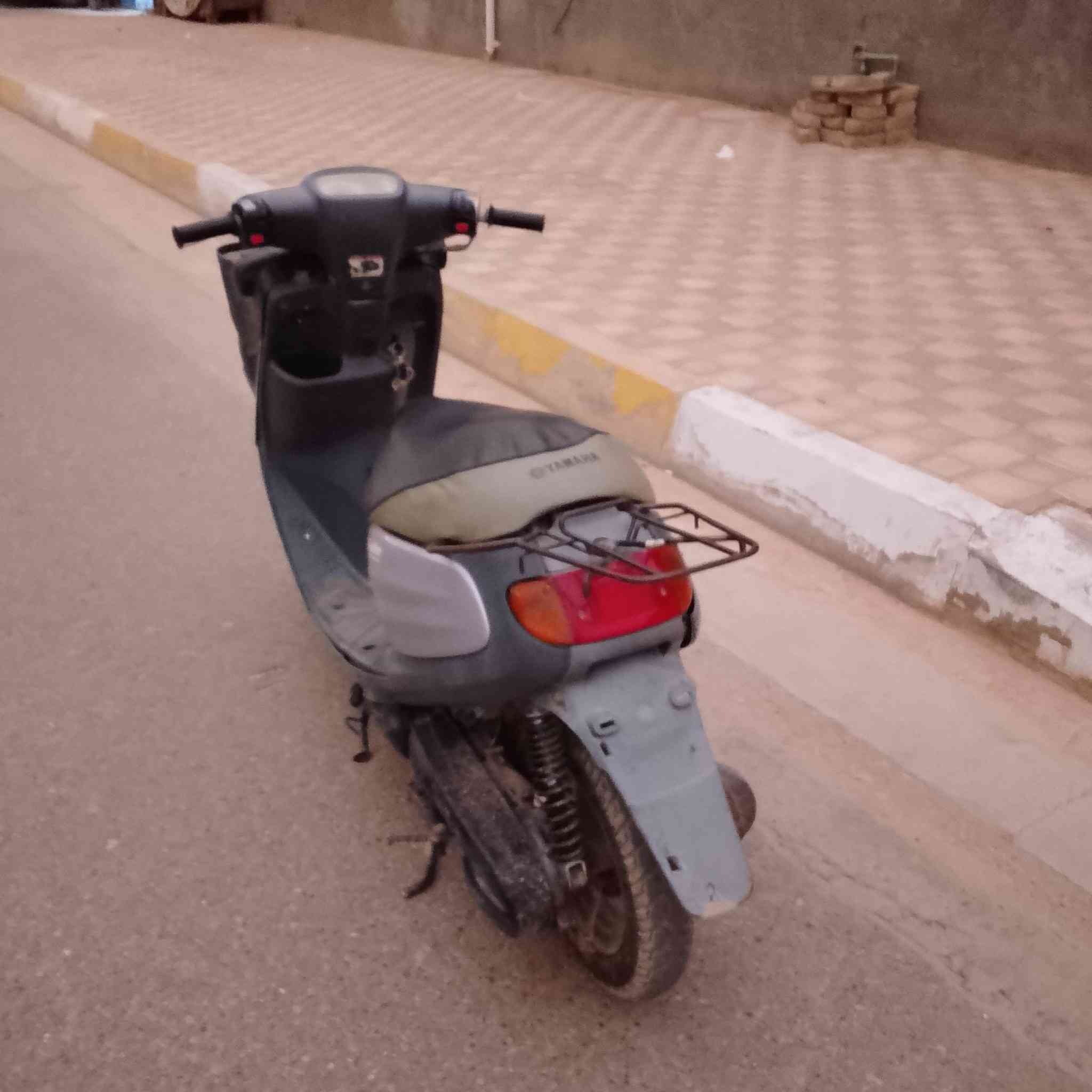 سلام عليكم دراجه للبيع كربلاء السعر 350 قفل ***********
