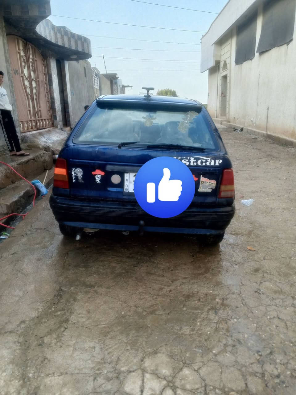 كاديت حجم 18شرط الوكاله وتحويل بدون صبغ مكينه بدايت صرف كير شرط رقم دولي نينوا كاربون بيها مكاني الايمن رجم حديد *********** وترهم مراوس سعرها 21 وبيها مجال قليل ضررها جاملغ الكدام بس
