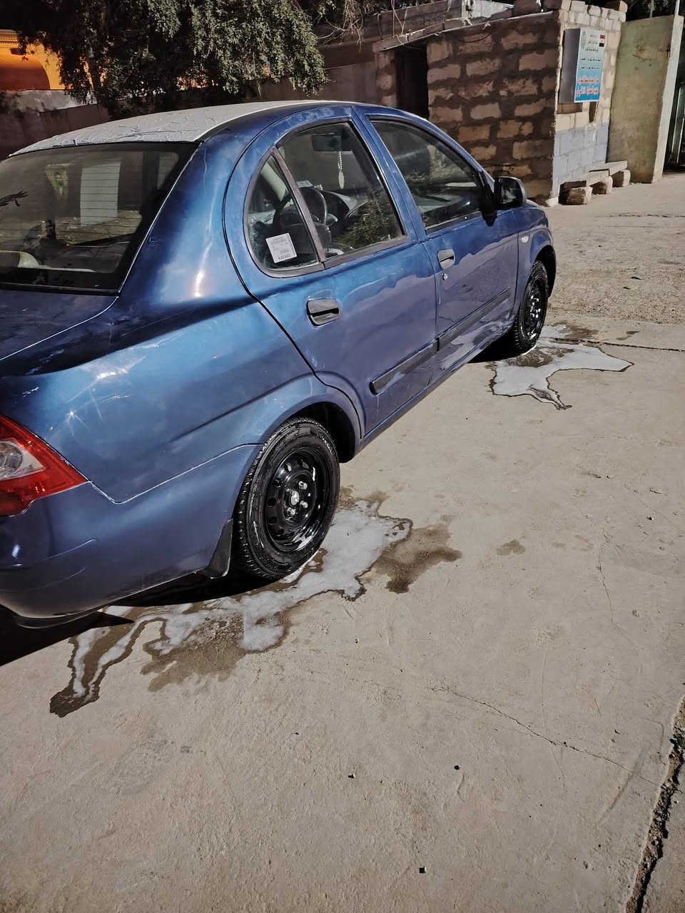 سلام عليكم للبيع تايبه طيبه 2013 جاهزه من كلشي كير مكينه تخم تاير حداديه كهربائيات كلهه شغاله ما ناقصهه اي شي  السعر 28 وبيهه مجال *********** وراعيهه يريد ديره
