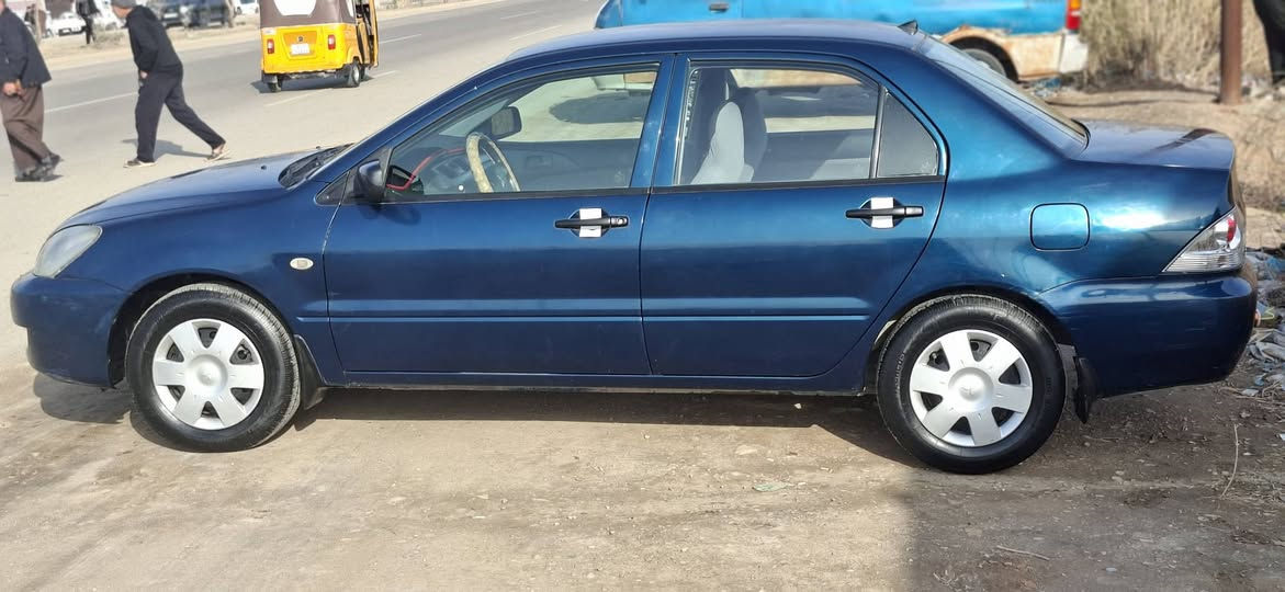 السلام عليكم
لانسر 2010 

سياره جديده مكفوله عدا بارد بالجاملغ الخلفي ونص الدوسه صبغ فقط 
السياره على وضع الشركة
السياره باسمي سنويه وهزه لل2027 كير مكينه مكفول تبريد تدفئه بشرط 

للتواصل *********** 

السعر 87  وكلشي اكو بالسوك
