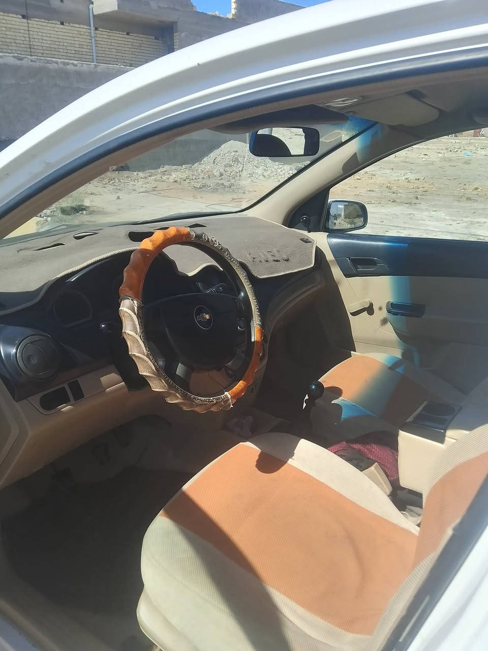 السلام عليكم للبيع افيو موديل ٢٠١١ جاهزة ع‏‪0781 597 6324‬‏
