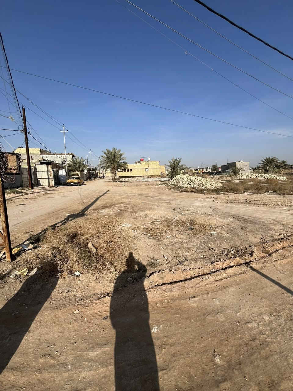 قطعة أرض للبيع 
المساحة //225م
طابو زراعي سند 25 
تحويل مباشر بأسم المشتري 
السعر // خاص 
الموقع // شارع المعاره حي السجاد 
الاستفسار اكثر اتصل 
***********
او مراجعة ( مكتب البرق الهندسي شارع المعاره مقابيل الغسل)
