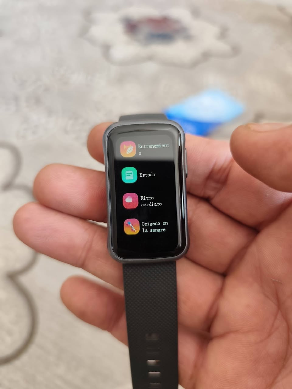 ساعه باند شحن بهذا الشكل بدون كارتون شرط جديد باله امزون البيع توصيل موجود


**إذا كنت صاحب هذا الإعلان وتريد حذفه لأي سبب، رجاءا أرسل رسالة إلى الدعم الفني**