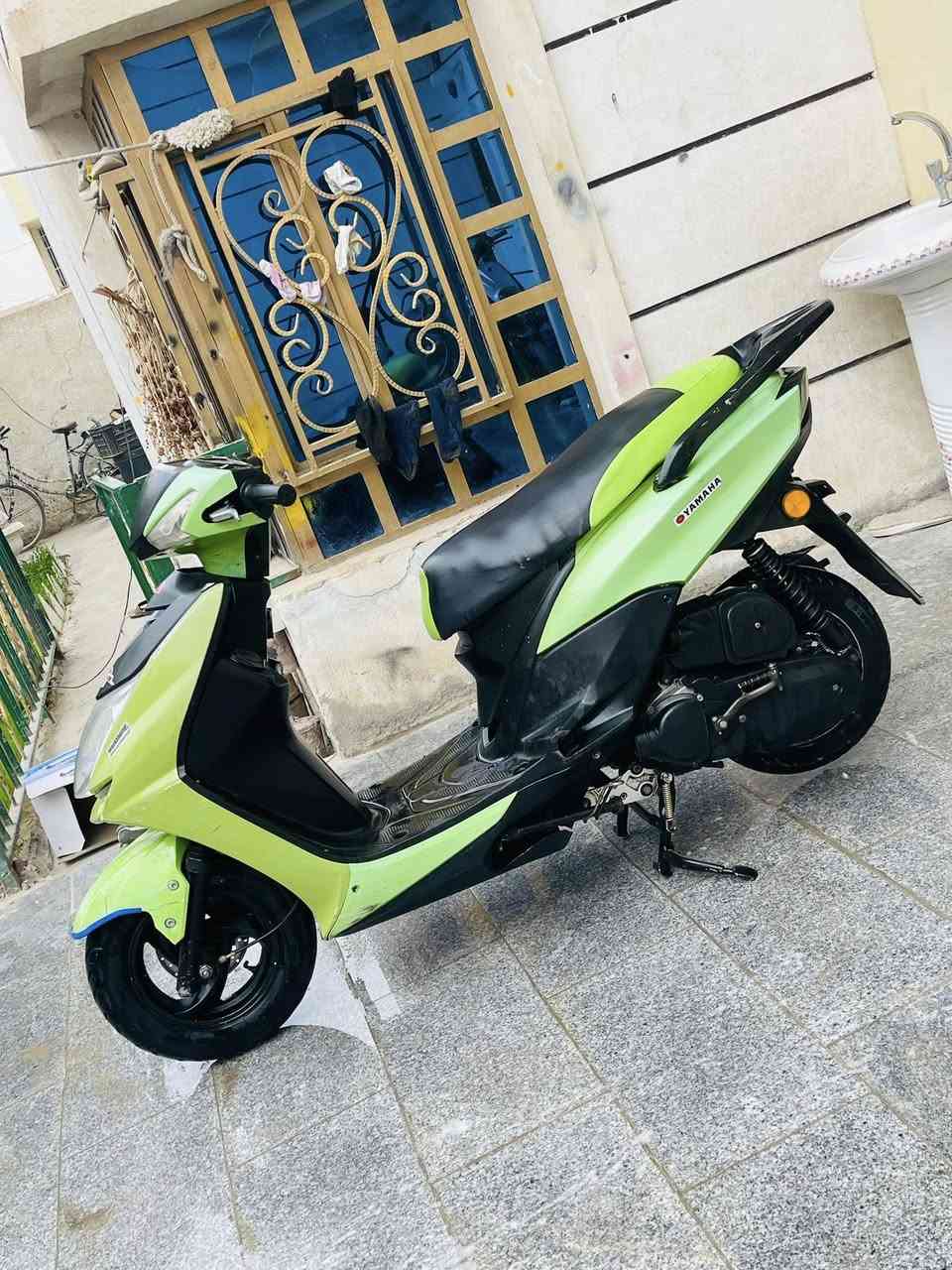 دراجه سكنس مديل ٢٤ مكينه ياباني مامفتوحة دراجه بلادية مابيه اي نقص نكره سلف كهربائيات كله شغاله لايت زنون اشاير دبل شاره عداد بانزين وسرعه شغال مكينه خرسه شرط شلعه فول معدل فول قفل جنطه قفل ستيرن كله شغال مابيه اي نقص سعره ٣٩٠وبيه مجال قليل وترهم مراوس مكاني كربلاء ***********//***********
