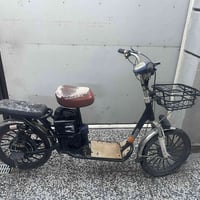 دراجة شحن • بدون بطاريات • حي الأطباء