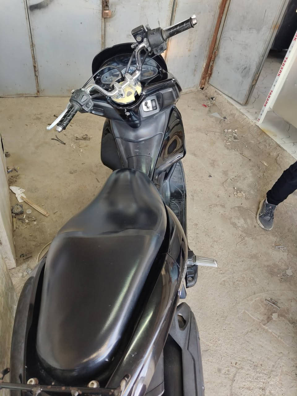 Pcxجيل أول يابانيJf
دراجه شلعه ومعدل خير من الله محرك مكفول جيب فيتر وفحص مكاني بغداد المعامل سعر 9 وبيه مجال 
***********
