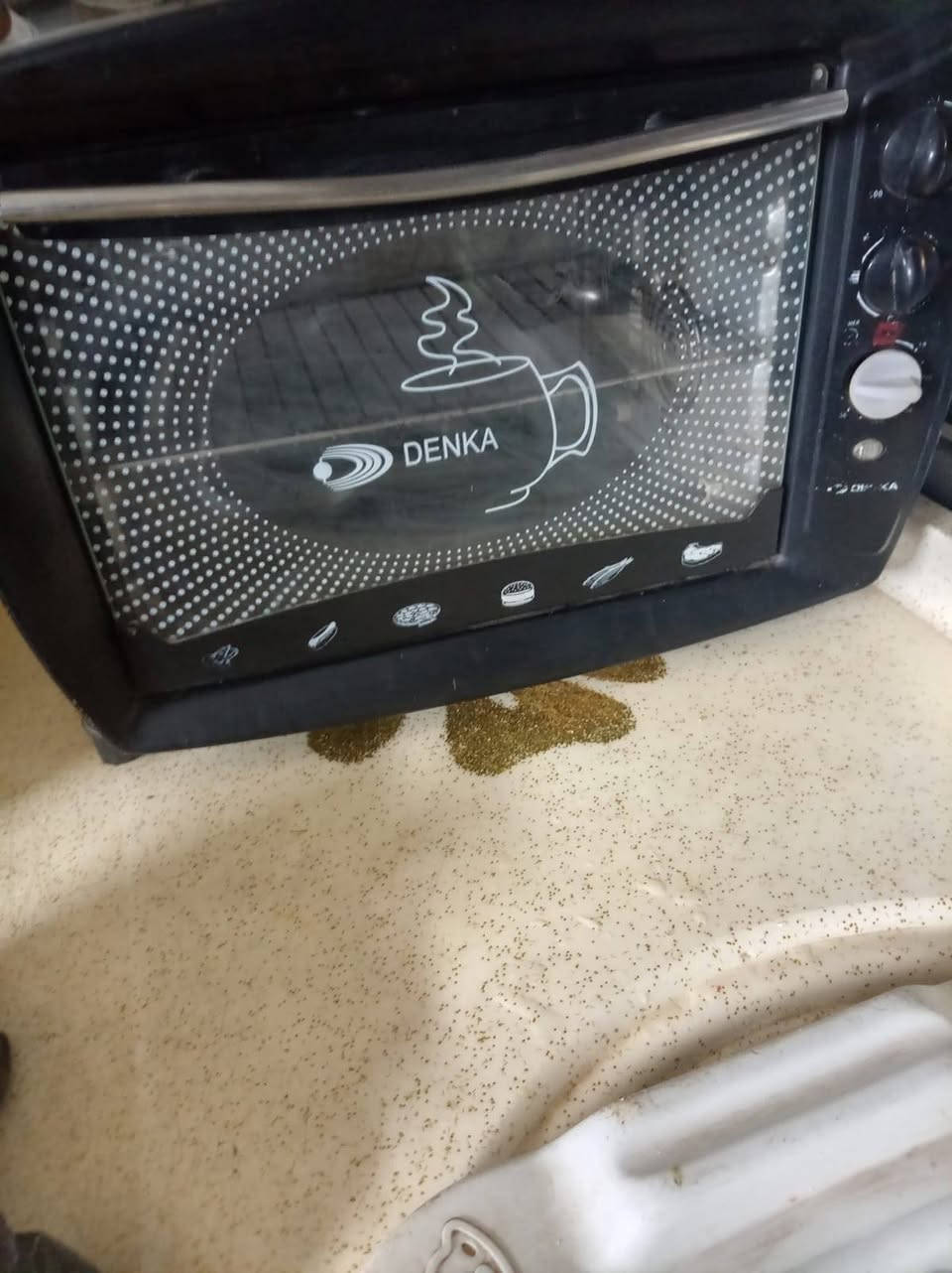 من رخصه مدير الكروب غراض مستعجله لبيع مكلف بلنشر وهذا رقم الولد ***********
