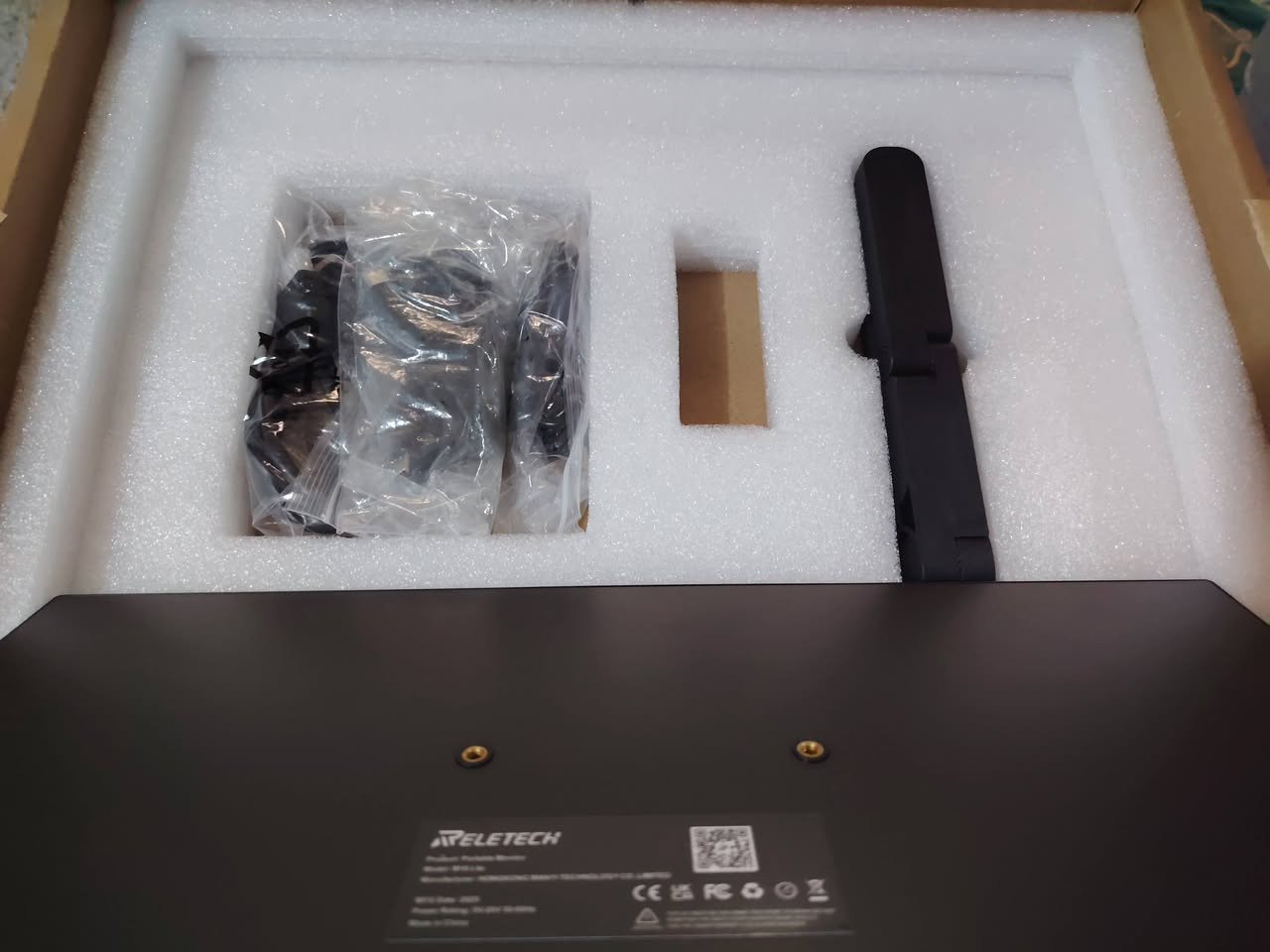 السلام عليكم
شاشة جديدة

ماركة ZELETECH (موديل: M16 Lite)، وهي مزودة بفتحات تثبيت VESA خلفية (بأبعاد 75 × 75 ملم).
انطي سعر وبالعافية عليك 💗.

شكرا على الموافقة


**إذا كنت صاحب هذا الإعلان وتريد حذفه لأي سبب، رجاءا أرسل رسالة إلى الدعم الفني**