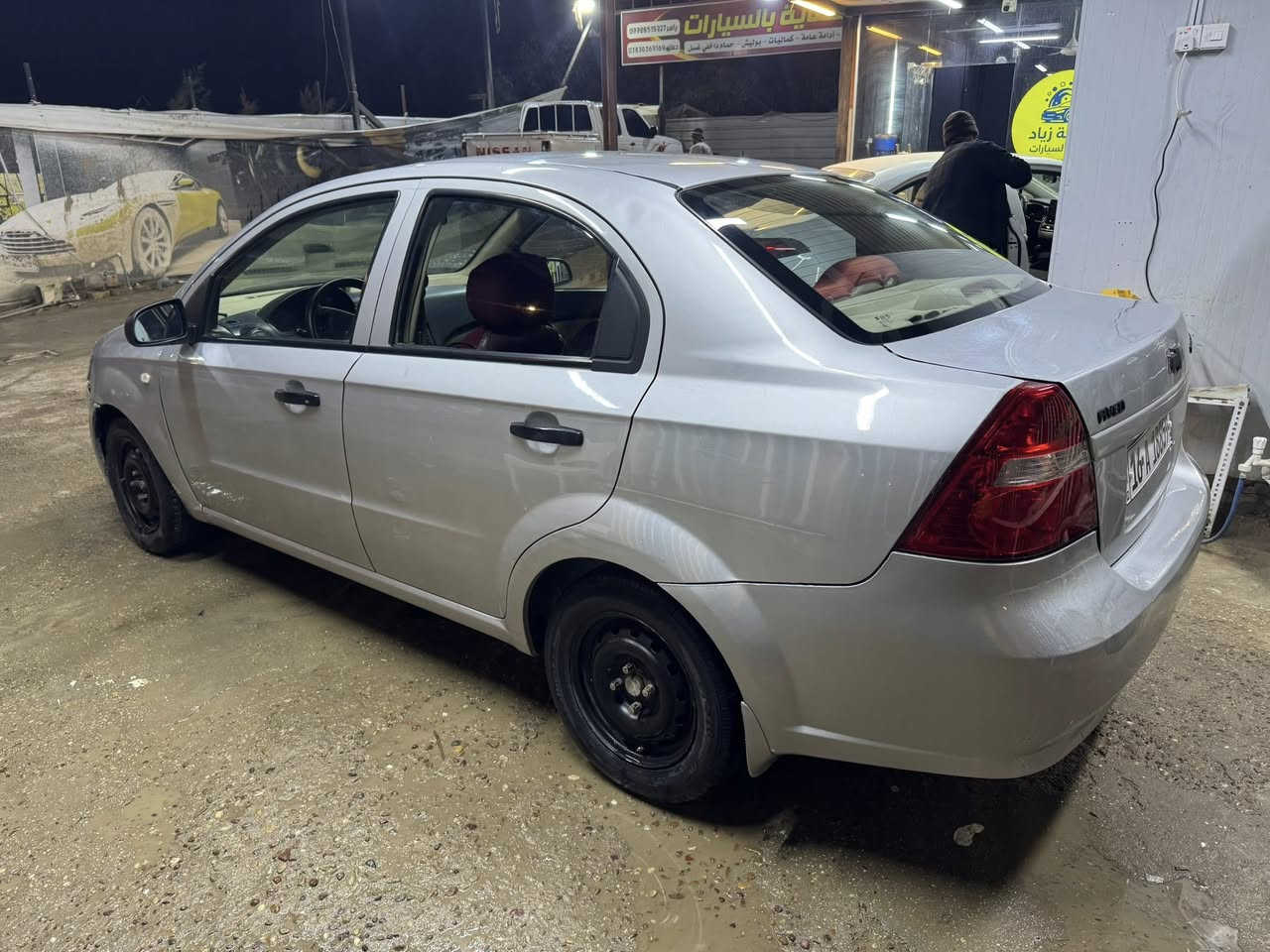 السلام عليكم افيو مسكر موديل 2013 للبيع رقم ديوانيه بأسمي السياره مبدل بيها بنيد وجاملغ امامي وجاملغ امامي يسره مصبوغ وبيها تكحيلات بسيطه وبيها ضربه بالجنطه راجعه بارد على كد اربع اصابع كير ومكينه مكفولات السياره كامله من كلشي فقط صدرها شويه تعبان عنوانها بابل السعر 68 وبيها مجال للأستفسار ***********
