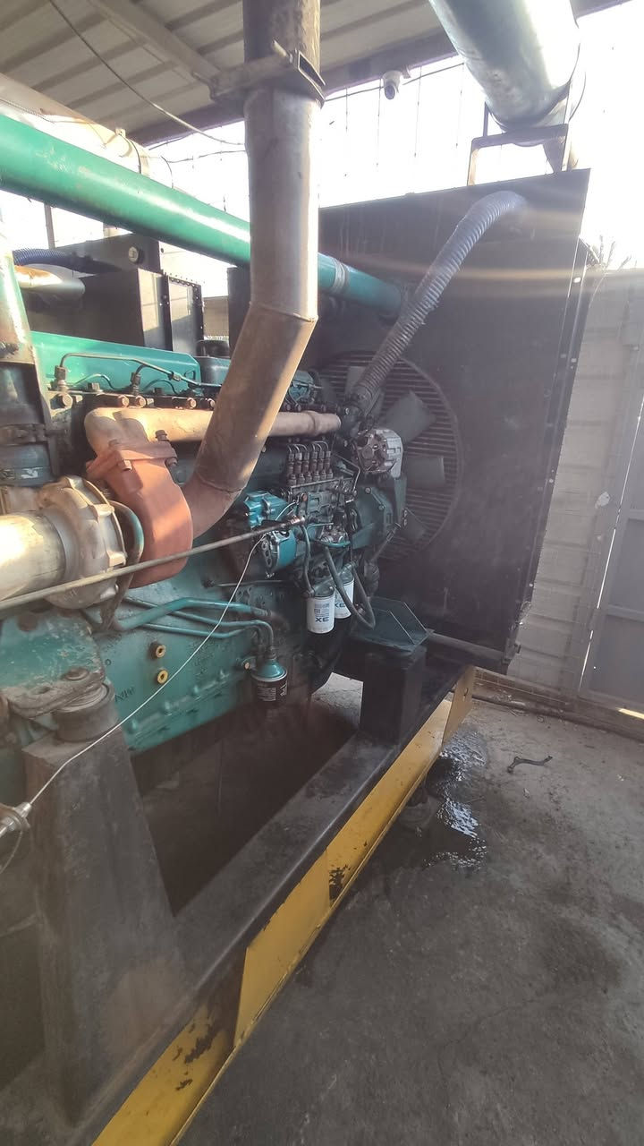 السلام عليكم مكينه سكانيا 113 بم 88
ستندر لاتنقيص ولاتبخير راس توليد 350 kv 
مكان ناصريه مركز للاستفسار ***********
