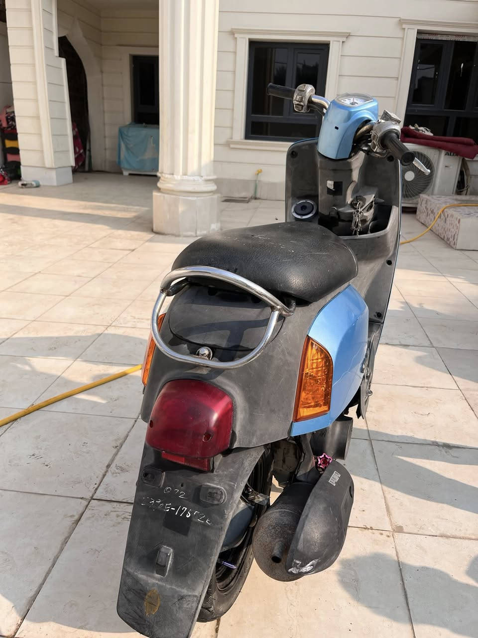 دراجه ماكس بوليسي لل بيع
دراجه مكفوله من كلشي جاهزه مجهزه مكينه مكفوله سلف هندر كهربائيات كله مكفول بس عوزها سايق 
عنوان الديوانيه مركز رقم الهاتف ***********
سعر مليون وبيها مجال لل طيبين
