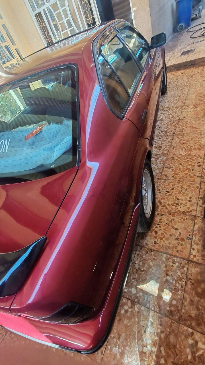 السلام وعليكم للبيع بي ام 525 موديل 1993 رقم بغداد مسكر فانوس السيارة مصبوغه جماليه بدون اي ضربه تبريد محرك كير كله نضيف السعر65وبيهاومجال ***********
