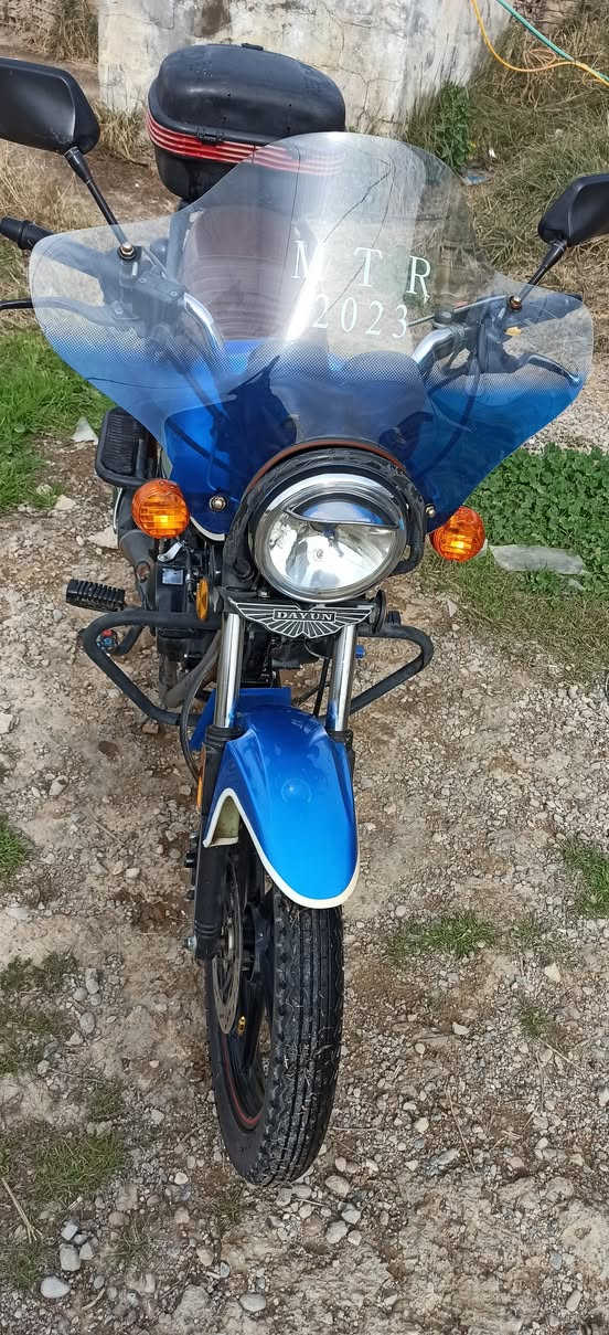 السلام عليكم/ دايوان للبيع 22 اوراق اصولية شرط الترقيم محرك 150 ما مفتوح دراجة مال موظف من البيت للدوام السعر 1250 وبي مجال بسيط المكان ديالى / دلي عباس للأستفسار واتساب ***********
