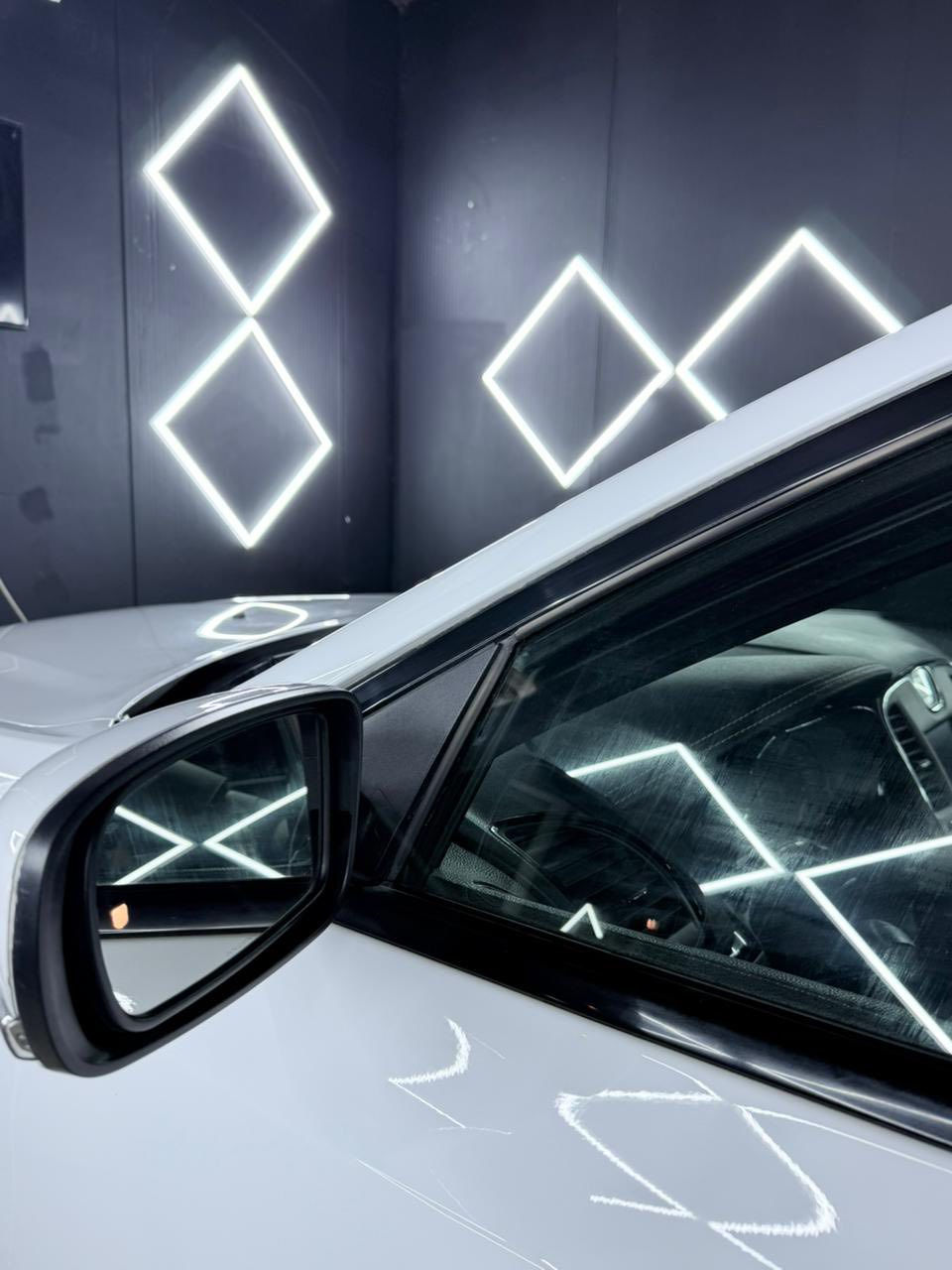 سلام عليكم
للبيع 

اوباما s300/هارلم وكاله

موديل 2023

كلين تايتل

بانوراما

بصمه ابواب

شاشه كار بلي 

كشنات حفر جلد s

دمام خلفي 

فول مواصفات

ماشيه ٢٤

السعر ٣٨٠ بيها مجال  

عنوان  كركوك 

الرقم اربيل

سنويه وهزة جديد
 الرقم *********** واتساب _اتصال
