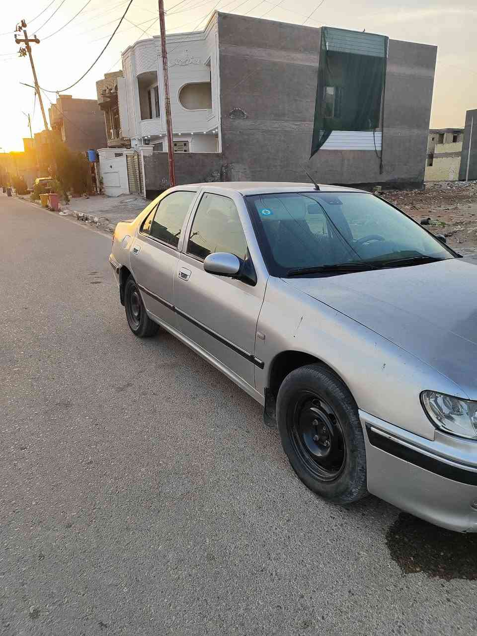 السلام عليكم بيجو فرنسي 406للبيع جهازه وخير من الله مكينه كير مكفول مصبوغ حزام بيه ضربه بالجاملغ الخلفي عكس السائق تبريد شغال الكهربيات الدشبول وكف عندي رقم بغداد تحويل ثاني يوم الاتصال 
***********
