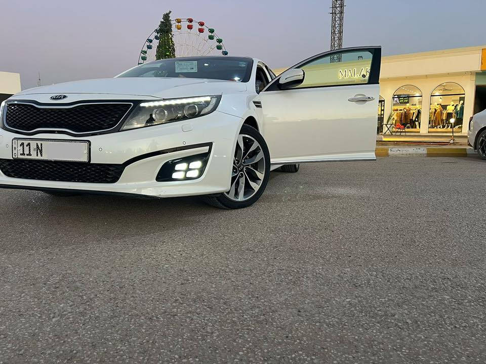 السلام عليكم
كيا اوبتما 
2015
وارد خليجي
فول مواصفات فول
بصمه
فتحه بنوراما
سايد بريك بصمه
اوتو هولد
كشنات جلد
كشنات تدفئه تبريد
كشن سائق ذاكره خزن
كشنات كهرباء عدد 2
سماعات  انفنتي 
لايتات زنون
بك لايت ليد
زراك لايت
يدات الابواب اناره
كامره بالدشبول
مكينه 2400 مامفتوحه شرط
مكفوله كفاله
السعر 175$
العنوان الديوانيه مركز 
***********
***********
