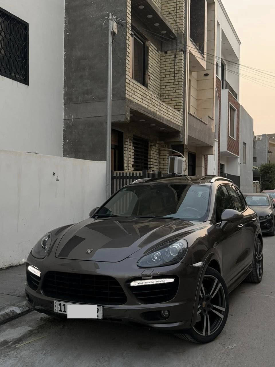 *بورش كايين GTS
*المديل/ 2013

*محرك v8 تون توربو 
*خليجي وكاله سردار

*ماشيه / 107 الف كيلو متر 
*فول مواصفات فئة GTS

*كشنات تدفئة تبريد 

*بيه فقط بارد كلش قليل بلبنيد
 *تحكم مقاعد كهرباء

*شاشة لمس

 *داخل مميز جلد مشمشي مع قماره كنتاره
*جكات
*فور ويل
*فتحه
*كاميرا خلفية
*حساسات 360 

*مانع انزلاق
*خزن ميموري للمقاعد 
*تدفئة تبريد جميع المقاعد

*مثبت سرعة

*بصمتين وياها وحده حمره ووحده سوده

*مري شفط

*صندوق كهرباء

*مراقبة نقطة عمياء

*هيتر ستيرن

*تعرف على اشارات المرور

*تحكم في درجة الحرارة

*فرملة طوارئ

*مصابيح ليد امامي خلفي

*رادار

رقم / *********** 
العنوان زيونه
السعر 270
