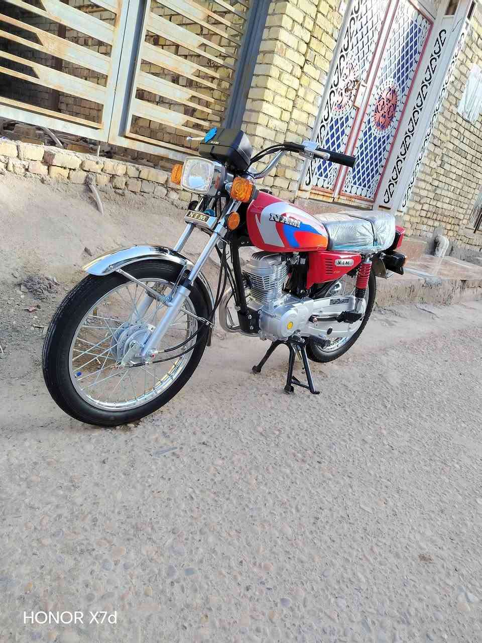 سلام عليكم البيع موديل ٢٥ صار شهر من طلعته درجه كفاله عامه السعر ٩٠٠وبيه مجال بصيط شراي يتصل ***********
