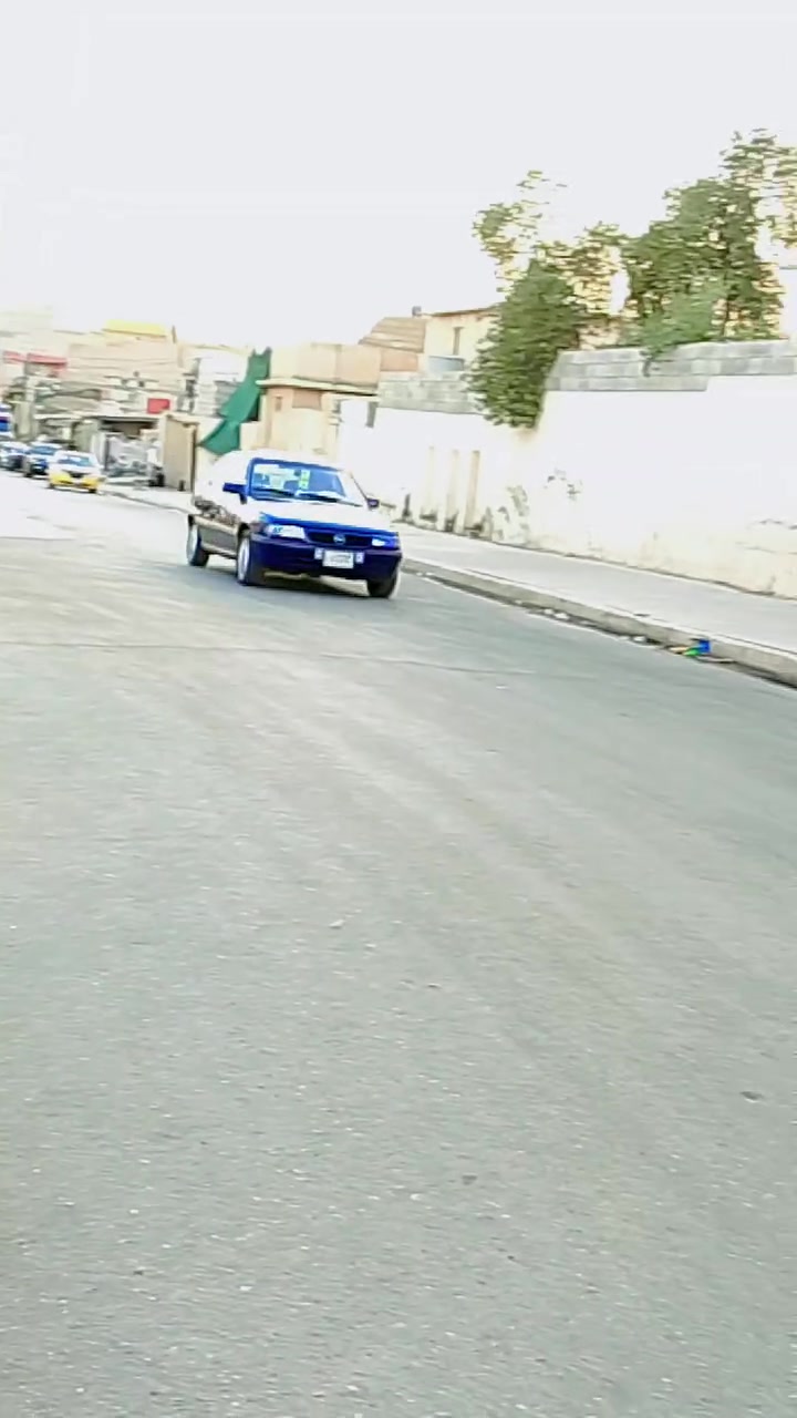 السلام عليكم اوبل استرا حجم16موديل 92سنويه عضم28كاربون بانزين مكينه وكير كصه طخم تايه نضيف السياره وضع شركه صبغ حزام جماليه فقط تصليح وداير و دوسات السياره مكفوله من الضرر ودعم كهربائيات شغاله شاشه ايباد طخم سماعات جديد اربع تكوات وستيرن بور دوشمه جديده الموصل ايمن السعر 43بيها مجال الاستفسار 📞📞***********
