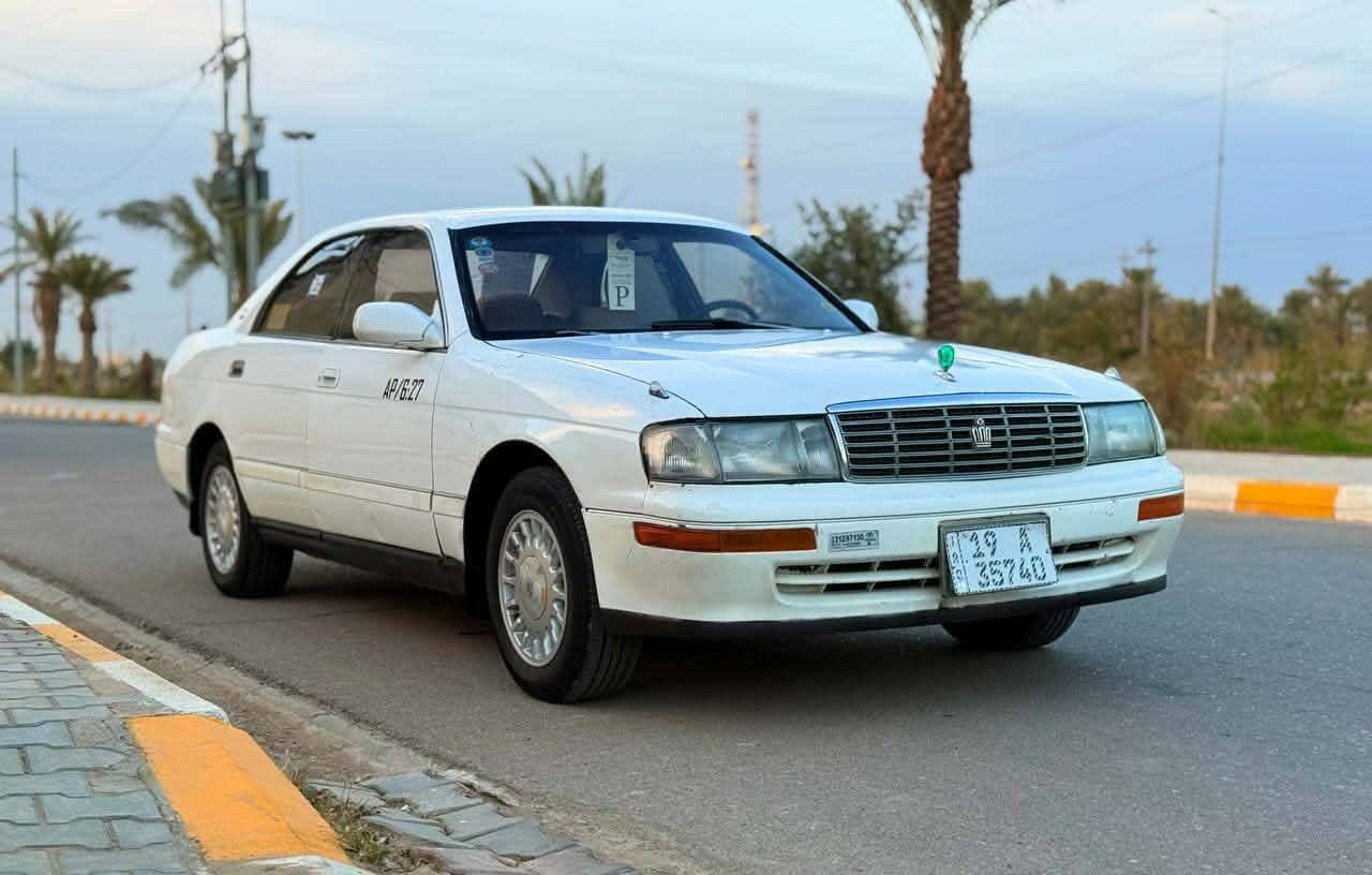 السلام عليكم 
تيوتا كراون موديل 1992
رقم انگليزي كربلاء 
سنويه لل2031
مكفوله من الگصه ونقل الجثه 
مكينه 2500
تحويل شوكت متريد 
مكان السياره بغداد الشعب 
السعر 50
لاستفسار اتصل 
***********
