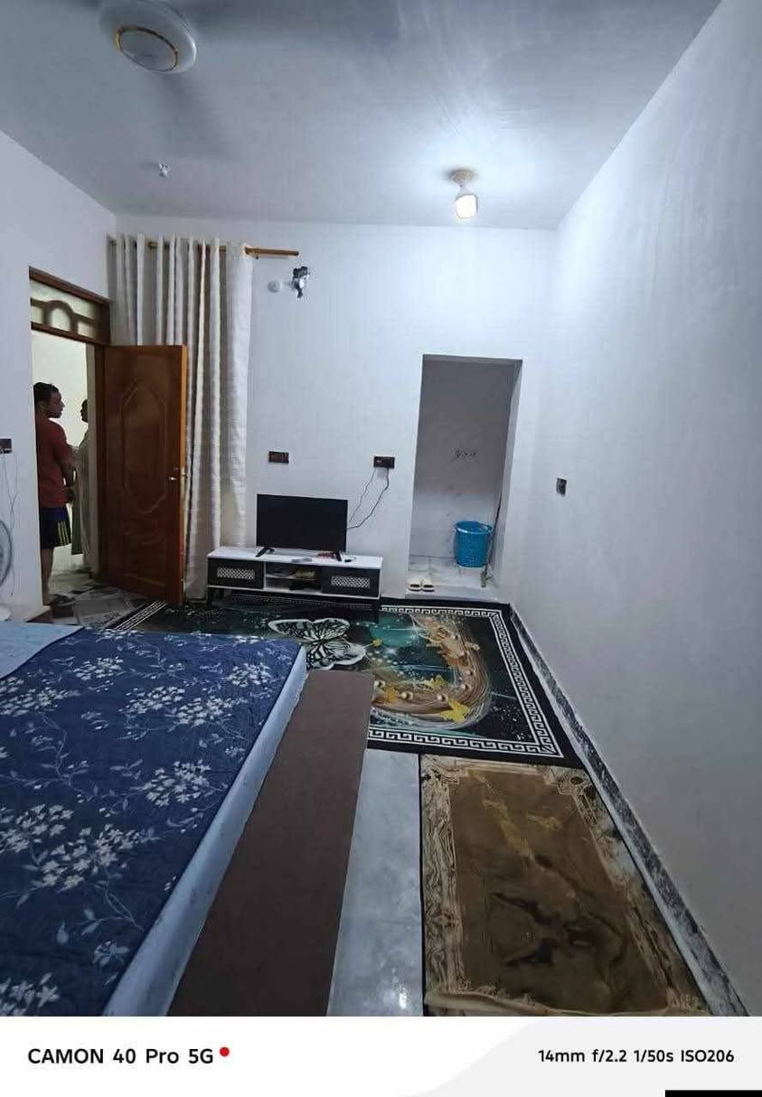 📌بيت زراعي للبيع
العنوان زديناويه شارع التفاح الاخضر صيدليه 
✅بي وصل تطويب ب البلديه 
يحتوي  الطابقين طابق اول غرفتين طابق ثاني 4 غرف
بناء حديث 
بناء طابوگ كونكريت مسلح ✅
للاستفسار دايركت @mqaqas


**إذا كنت صاحب هذا الإعلان وتريد حذفه لأي سبب، رجاءا أرسل رسالة إلى الدعم الفني**