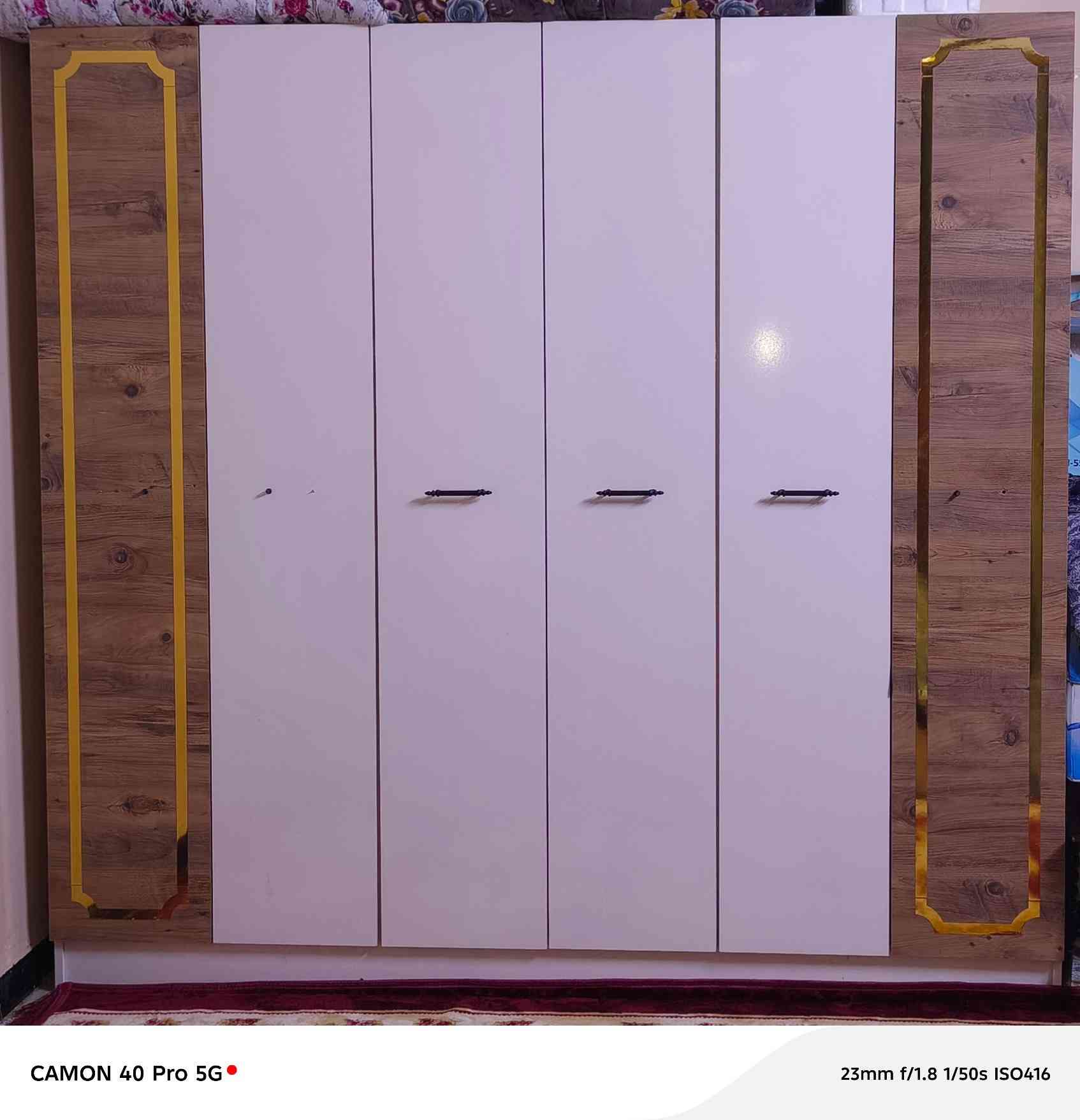 غرفه ٣قطع للبيع السعر 700الف نضيفه للاتصال رقم 0770 395 4566
