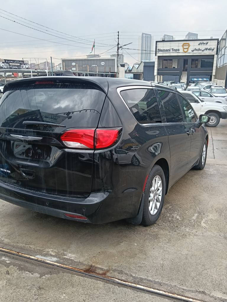 𝑪𝑯𝑹𝒀𝑺𝑳𝑬𝑹 🇺🇸
 سعر رخيص بسوق {٢٤٠ $}

٤٠٠٠ کم ماشي 🇺🇸

موديل  2025
محرك ٦ سلندر 3.6
مواصفات 
بصمة
تشغيل عن بعد
كشنات جلد
كشن تدفئة
كشن كهربائي
ستيرن تدفئة
رادار امامي و خلفي و جانبي
بريك بصمة 
صندوق شفت 
لايت ليد زينون
شاشة كبيرة
برده ابواب
ابواب جانبي كهربائي 
ابواب بصمة
تحكمات ستيرن
بقية المواصفات معروفة
سيارة بدون صبوغ بدون تبديل بس بيها شبر رسعة مال بونيد بجم كبس
دعاميات بدون صبغ
سيارة موجود سليماني 
رقم شاصي
2C4RC1ZG0SR507557
رقم ☎️ 📞
***********
***********
#𝑪𝑯𝑹𝒀𝑺𝑳𝑬𝑹 # السليمانية, العراق
