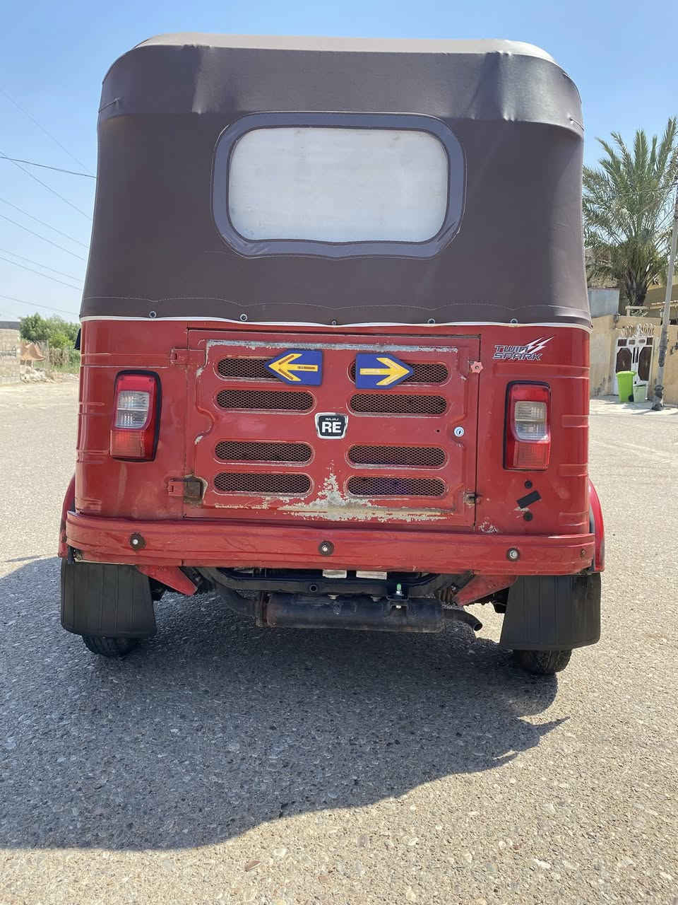 وينهم الجنايه تكتك بعدهه بالكارتونه😅. مديل 18  رقم بغداد انكليزي بلاديه كشر كفاله من الضربه والصبغ  المكينه 20   دوشمه جديده سفريات ثقيل كهربايات جدد ضفاير جدد  تخم تاير شركه دمام مجنبزه ع اخر حبايه  اكسل مكينه خير من الله عنواني خان بني سعد ديالى ***********
