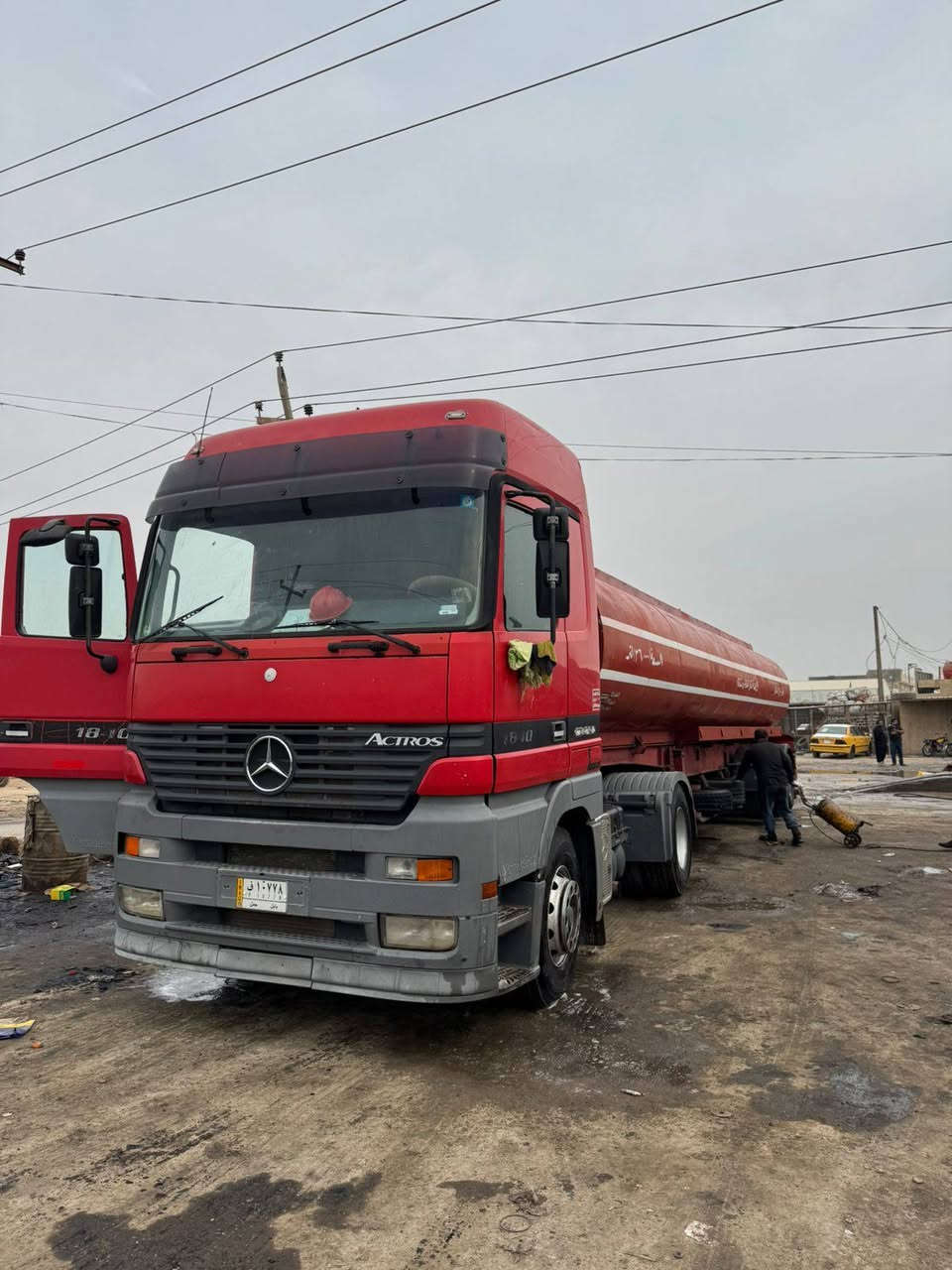 للبيع سيارتين جاهزات الستفسار اتصل ***********
