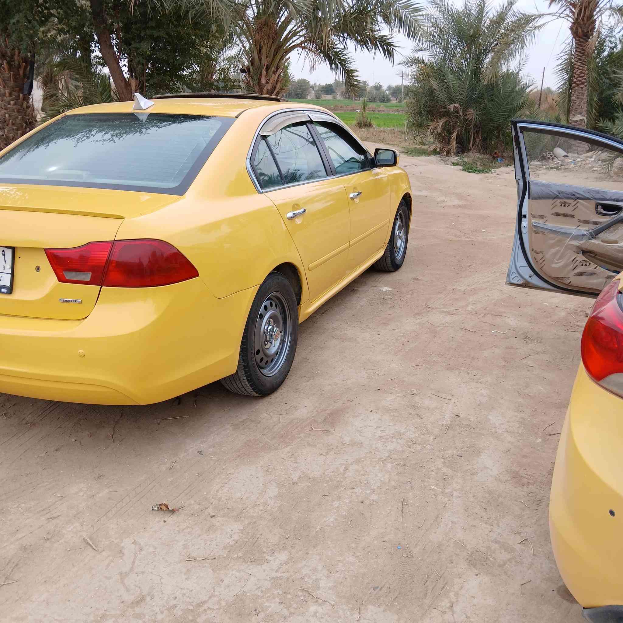 السلام عليكم كيا اوبتيما 2009 وارد امريكي سياره جاهزه حلوه ما بيها كل نقص مكينه جديده حداديه تخم تاير تبريد جاهزه السياره ما بها اي نقص رقم انبار مشروع وطني مداور مباشر مكان السياره السماوه السعر 95 بمجال بسيط الاتصال على الرقم ***********
