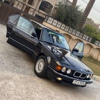 اللي يدور سيارة بوضع الشركة وينسى العطلات مال جناي جديده بمعنى الكلمه ...